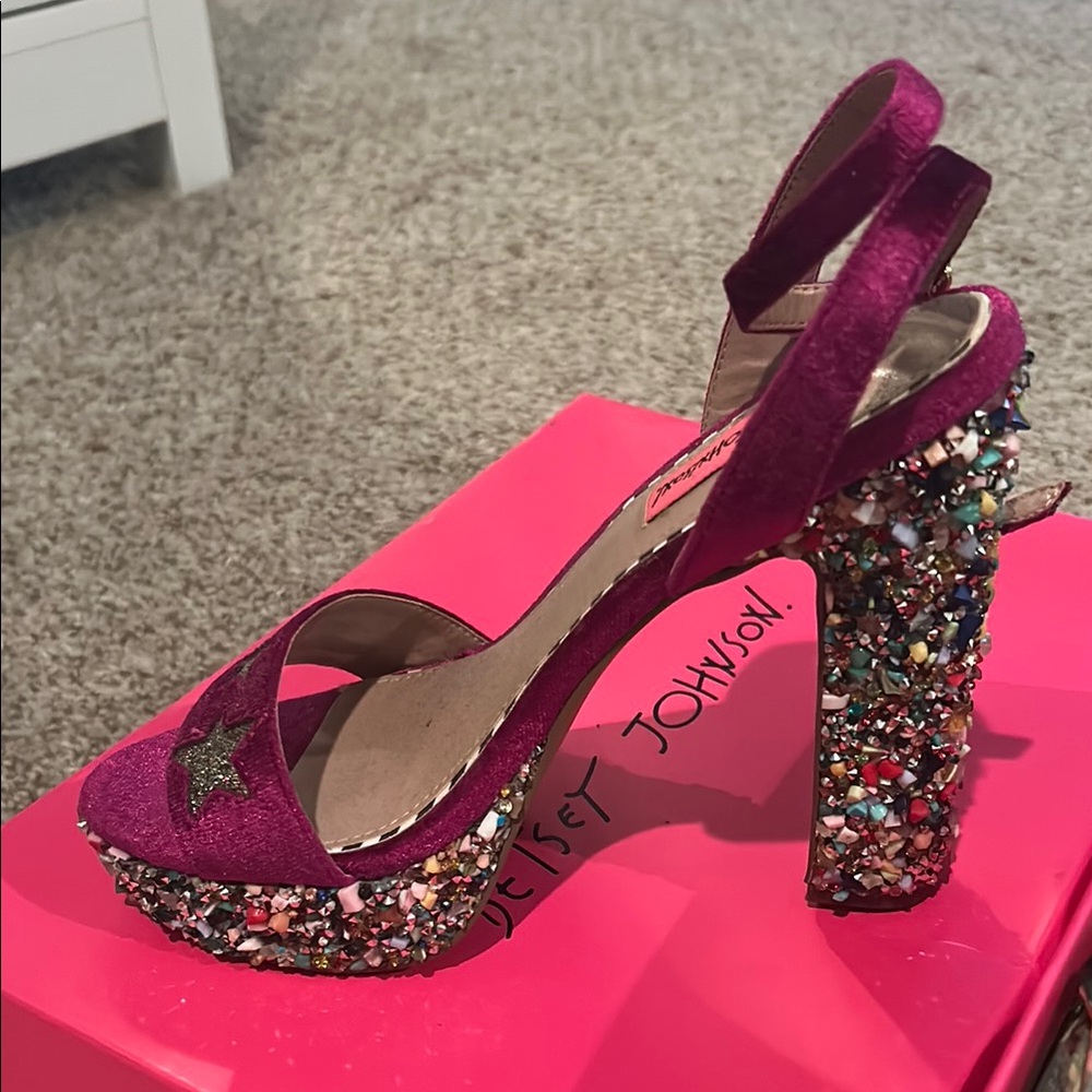 NIB Betsey Johnson Pink Satin Heels with Glittery Heel